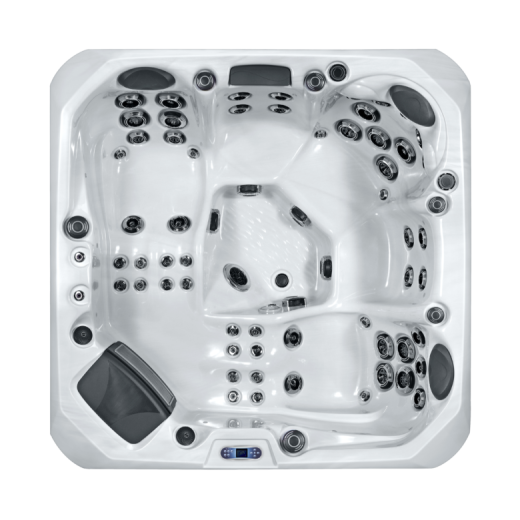 MAXIMUS HOT TUB